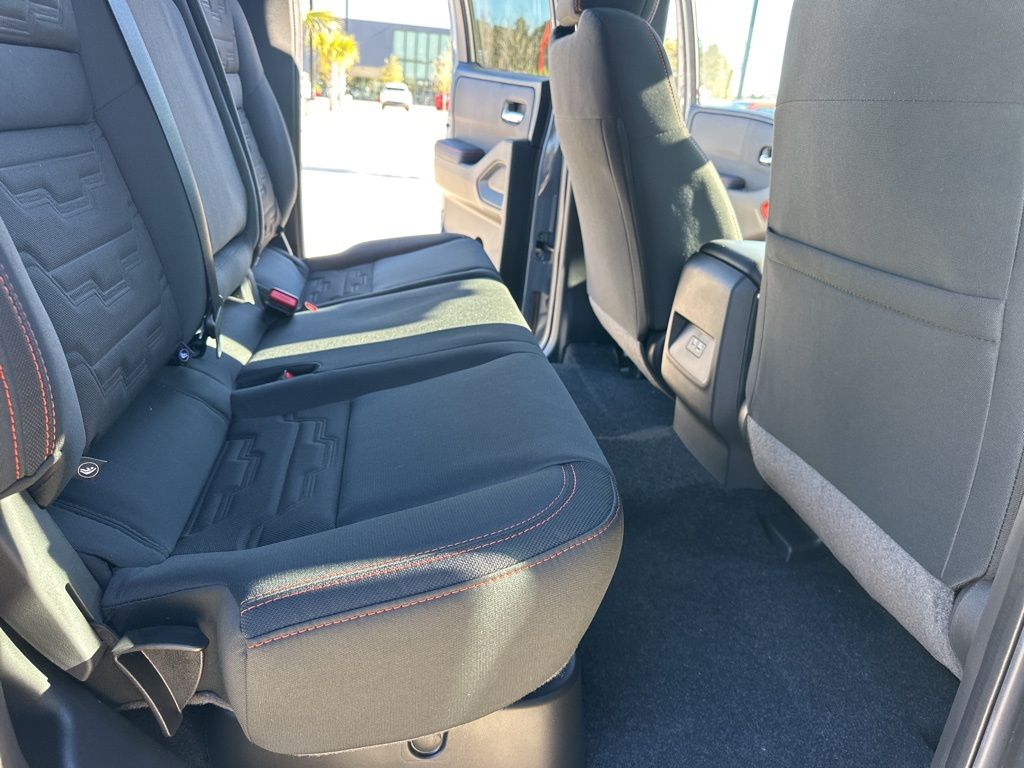 2025 Boulder Gray Pearl Nissan Frontier PRO-4X 4X4 Truck