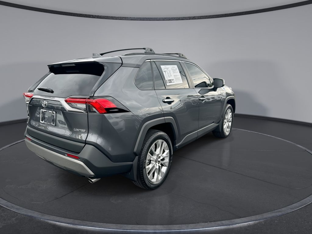 Thumbnail: 2025 Toyota RAV4 - 11