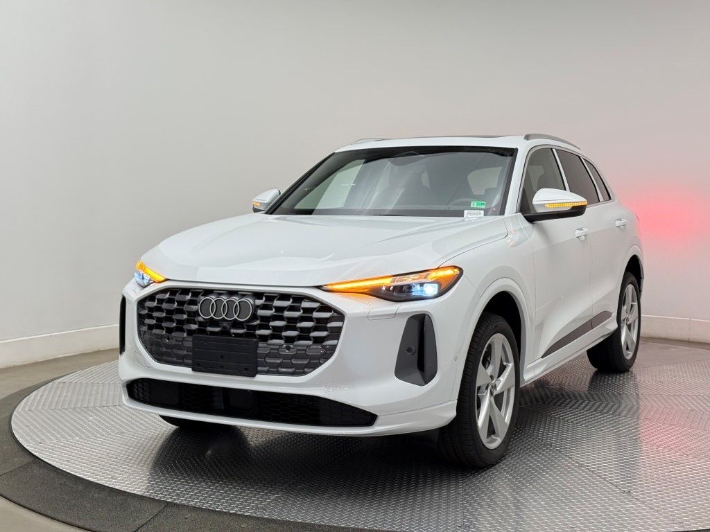 Thumbnail: 2025 Audi Q5 - 5