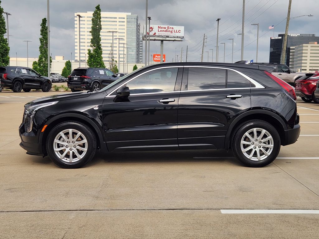 2021 Cadillac XT4 Luxury - 3