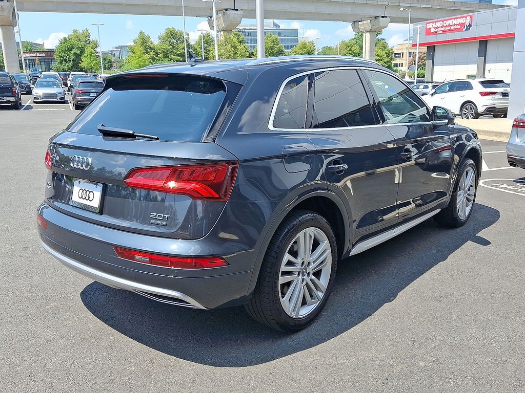 Thumbnail: 2018 Audi Q5 - 4