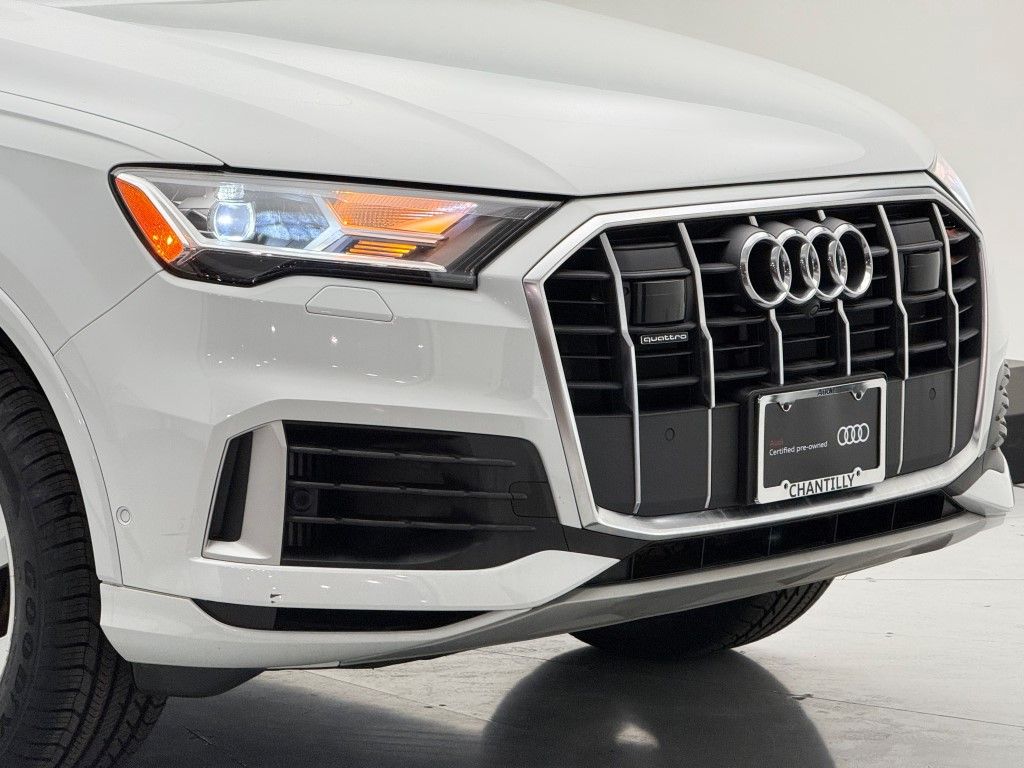 Thumbnail: 2023 Audi Q7 - 3