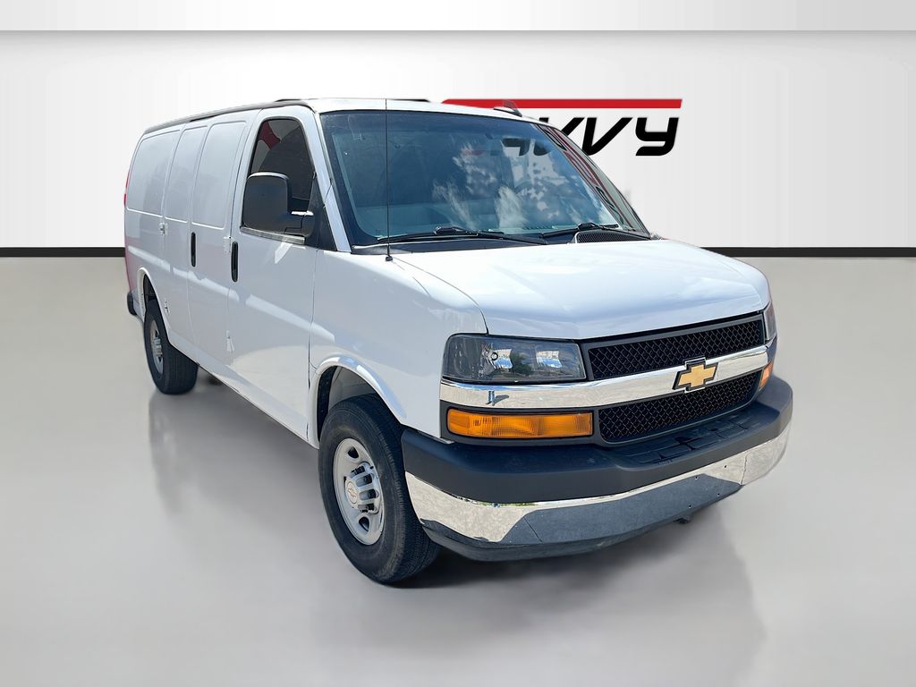 2024 Chevrolet Express 2500 Work Van HD's photo