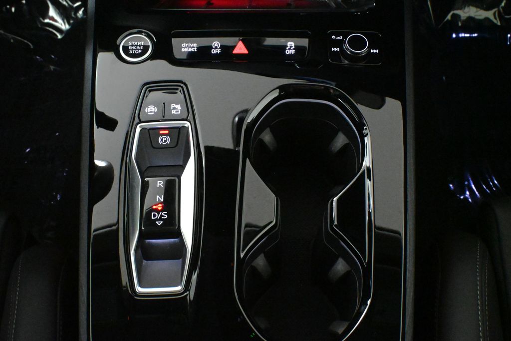 Thumbnail: 2025 Audi A5 - 21