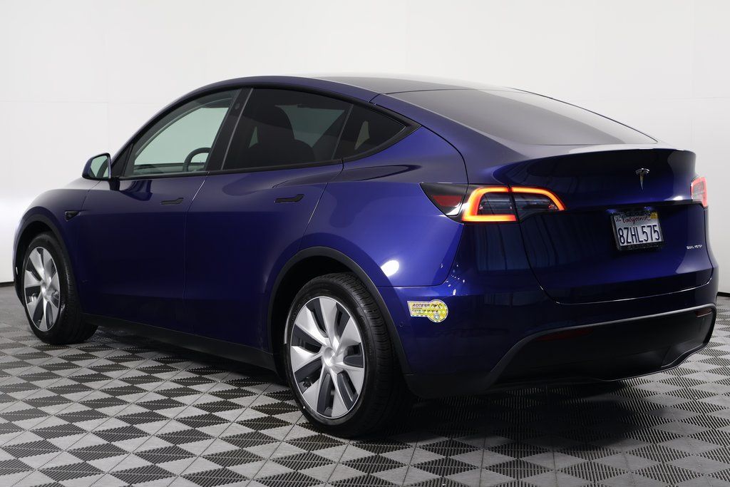 Thumbnail: 2022 Tesla Model Y - 6