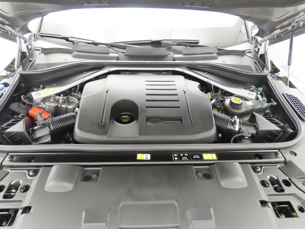 Thumbnail: 2023 Land Rover Range Rover Sport - 30