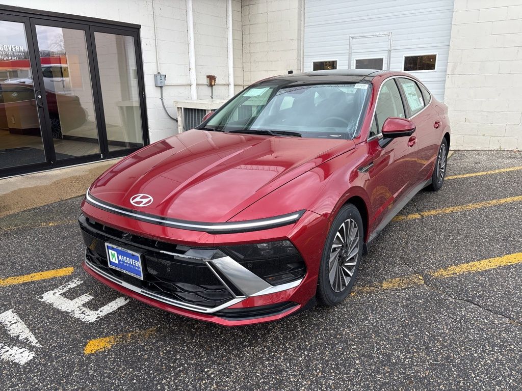 2025 Hyundai Sonata Hybrid Limited FWD