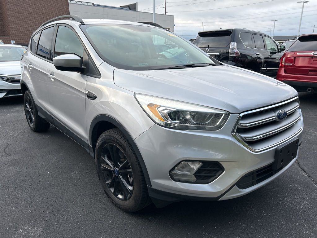 Thumbnail: 2017 Ford Escape - 4