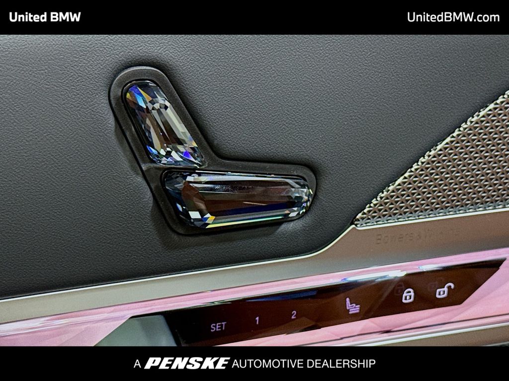 Thumbnail: 2026 BMW 7 Series - 4