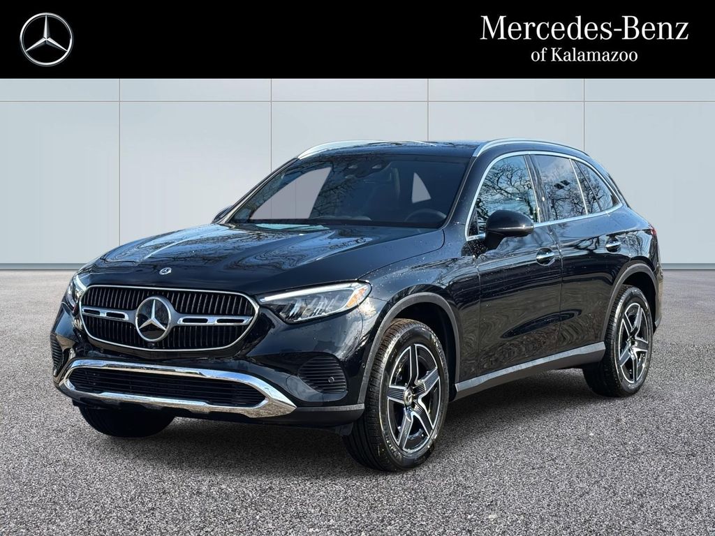 2026 Mercedes-Benz GLC 300 4MATIC
