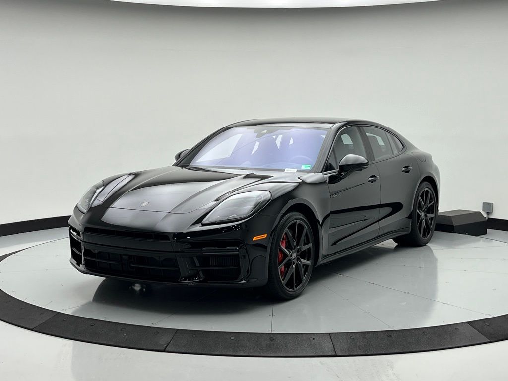 Thumbnail: 2025 Porsche Panamera - 1