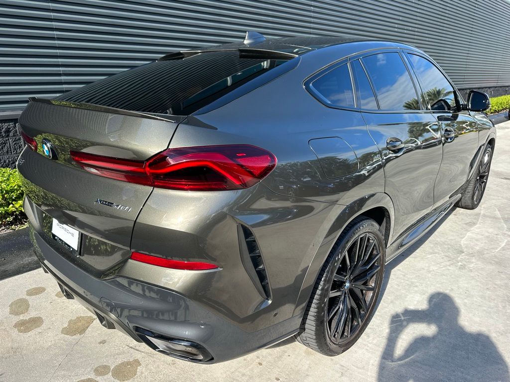 Thumbnail: 2023 BMW X6 - 9