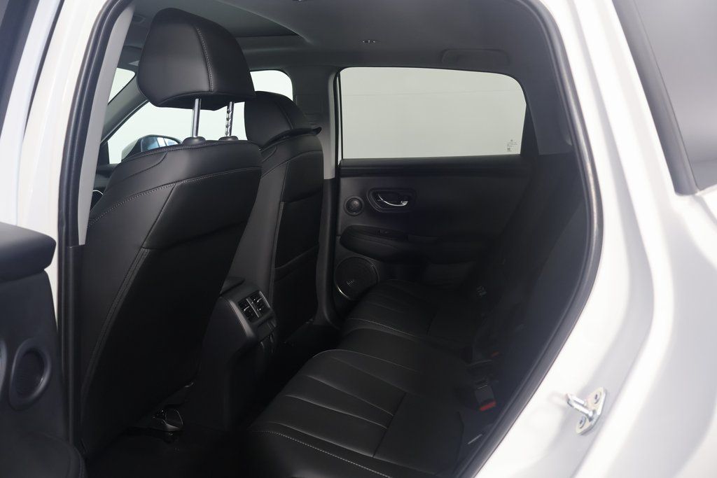 2025 Acura ADX  6