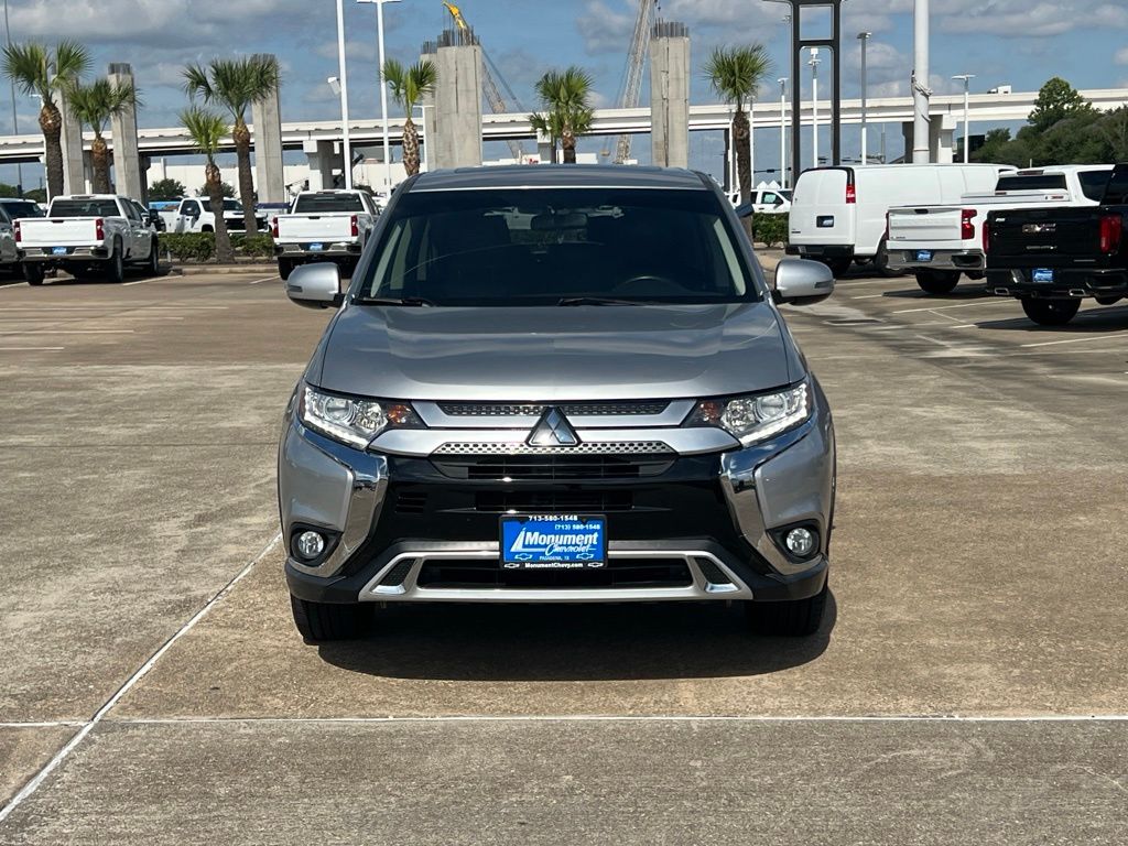 2019 Mitsubishi Outlander SE - 1