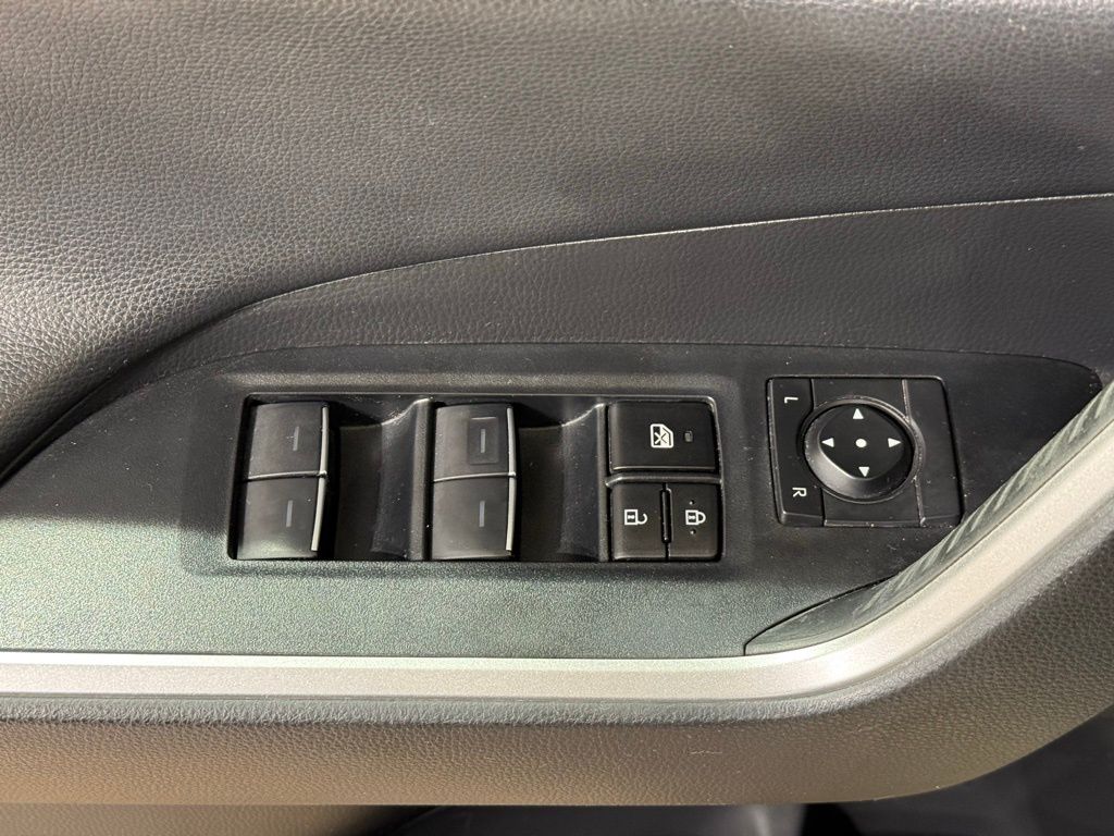 Thumbnail: 2023 Toyota RAV4 - 16