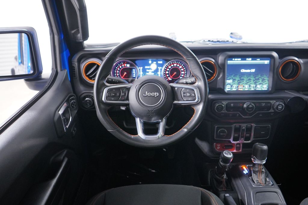 Thumbnail: 2021 Jeep Gladiator - 11