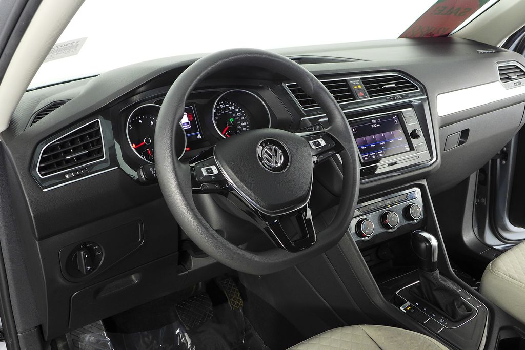Thumbnail: 2019 Volkswagen Tiguan - 31
