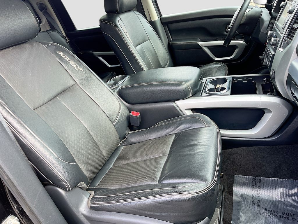 Used 2018 Magnetic Black Nissan PRO-4X image 29
