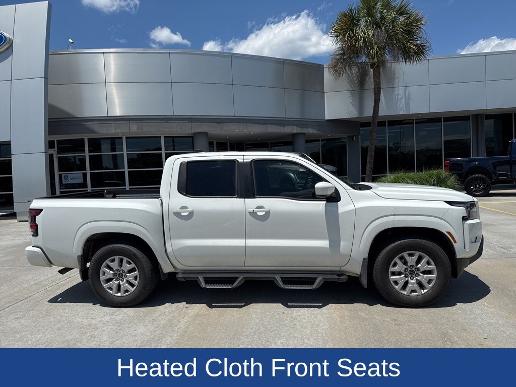 2024 Nissan Frontier SV