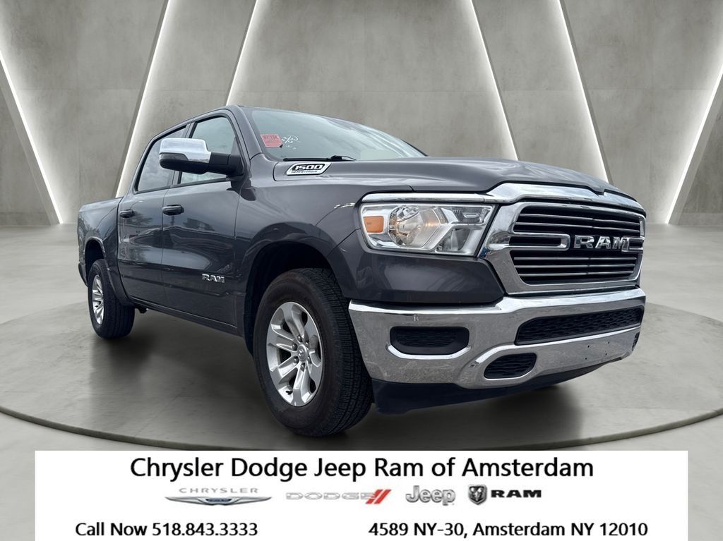 2024 RAM 1500 Laramie Crew Cab RWD