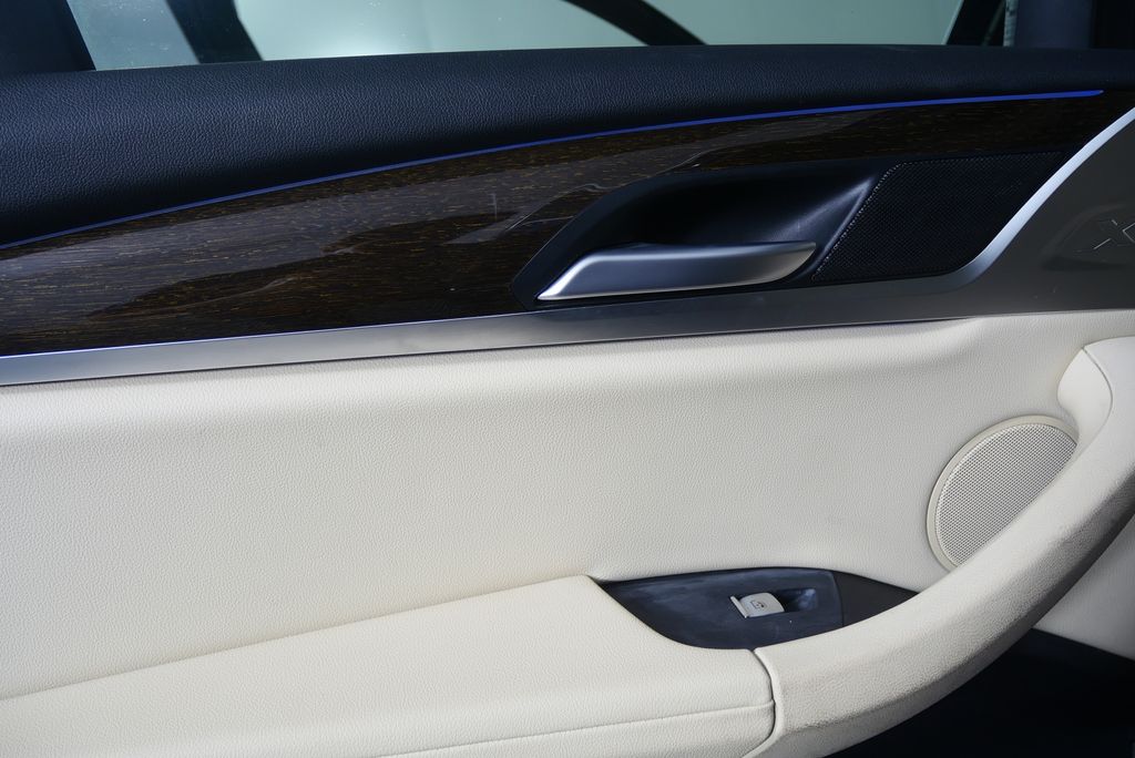 Thumbnail: 2023 BMW X3 - 13
