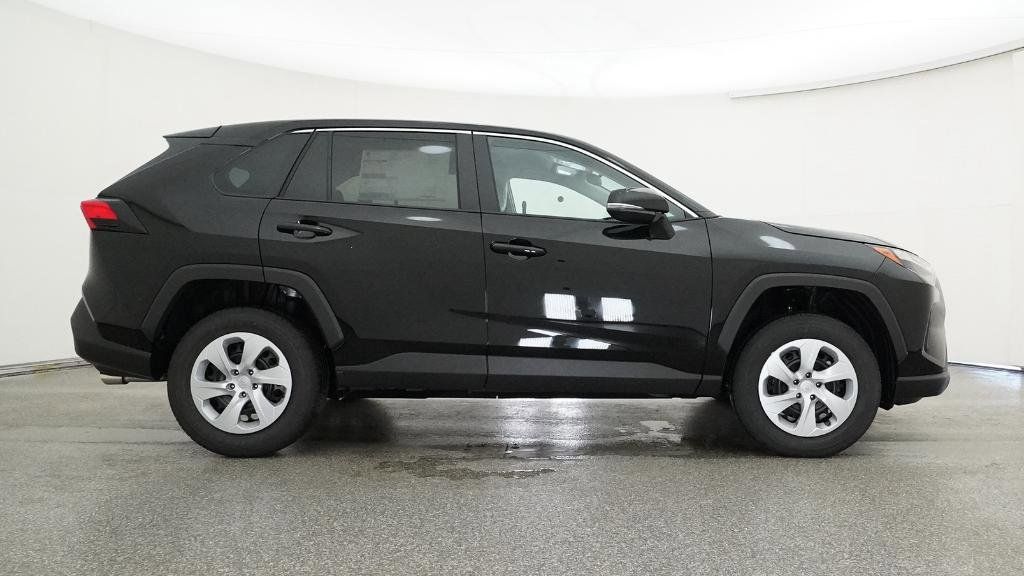 Thumbnail: 2025 Toyota RAV4 - 3
