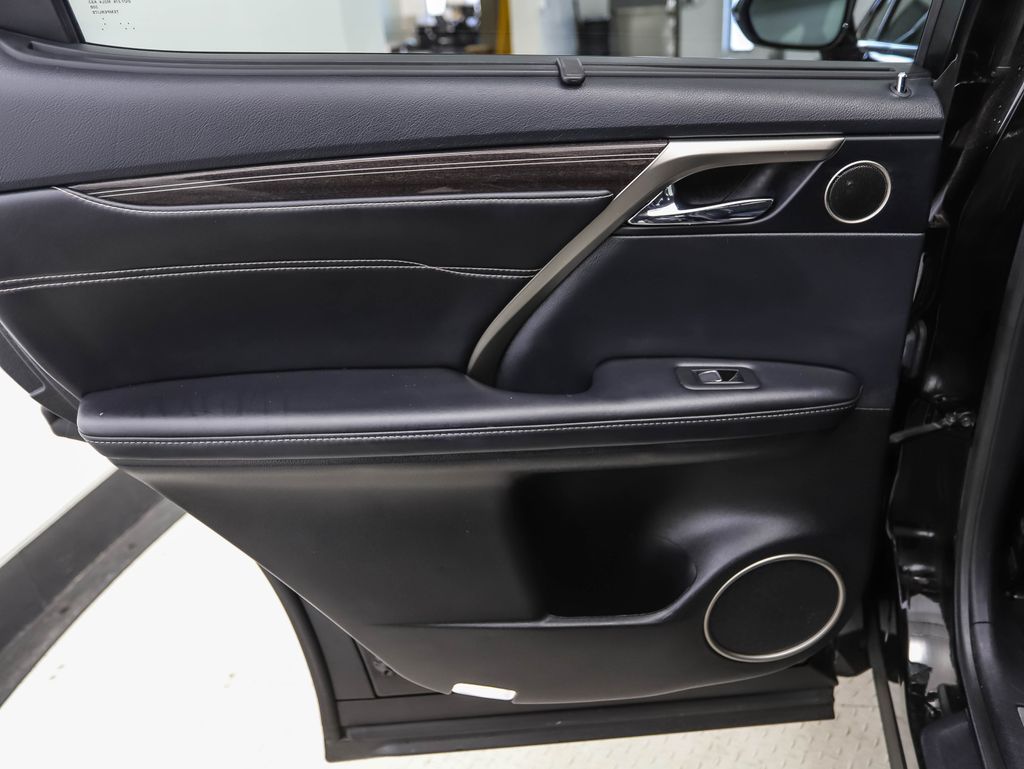 2019 Lexus RX Hybrid 450h 17