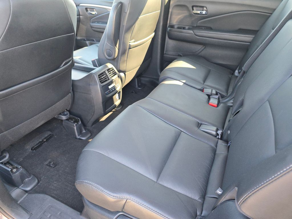 2022 Honda Pilot Special Edition photo 17