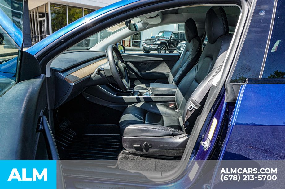 Used 2020 Blue Tesla Long Range image 18