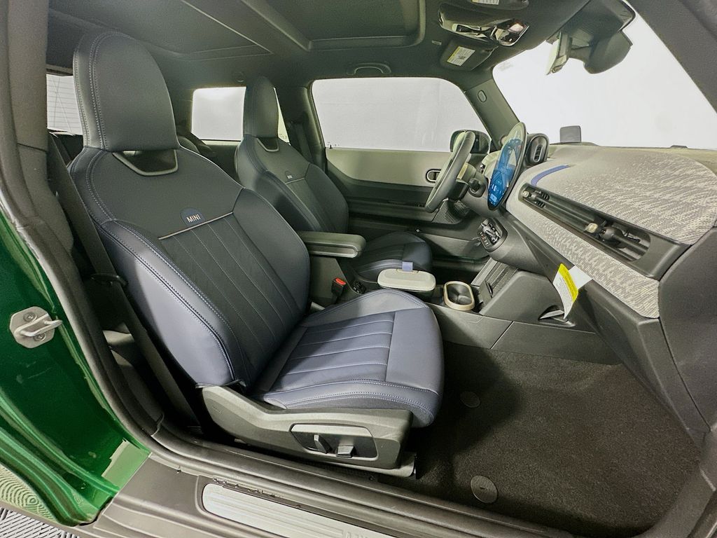 Thumbnail: 2025 MINI Cooper - 27