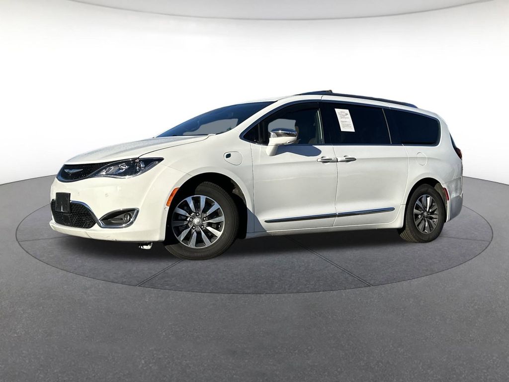2020 Chrysler Pacifica Hybrid Limited FWD