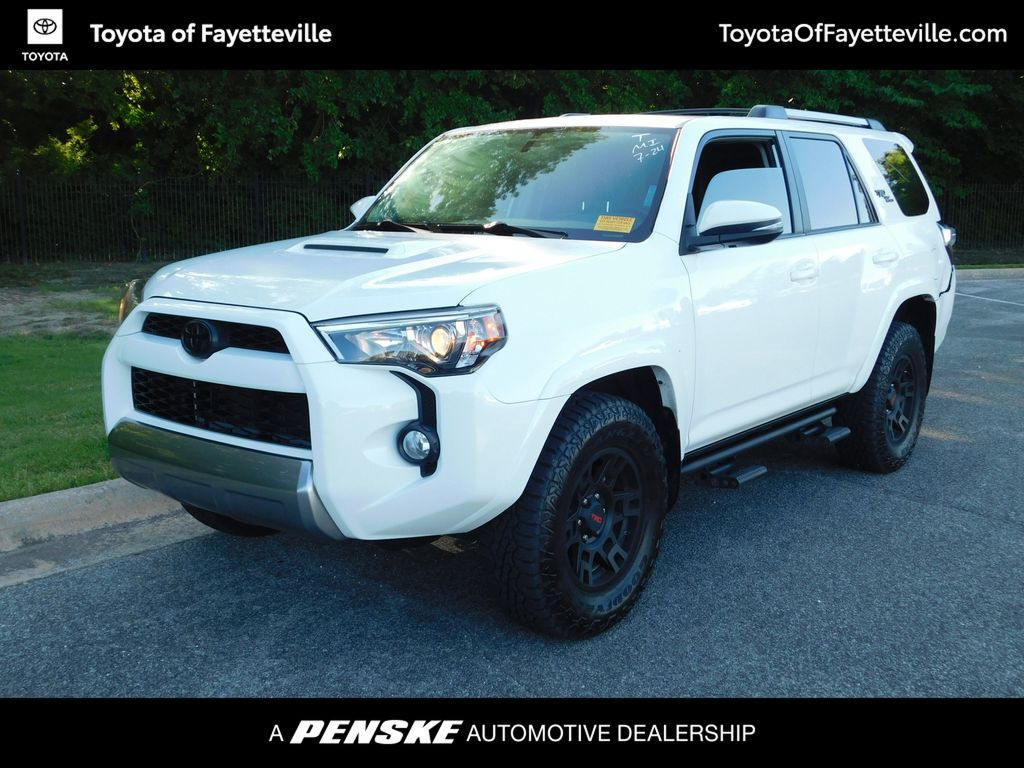 Thumbnail: 2018 Toyota 4Runner - 1