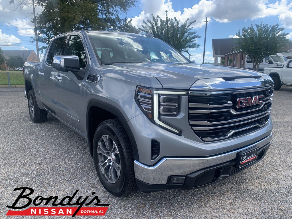  2026 GMC Sierra 1500 SLT Crew Cab RWD   