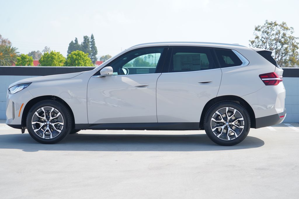 Thumbnail: 2026 BMW X3 - 4