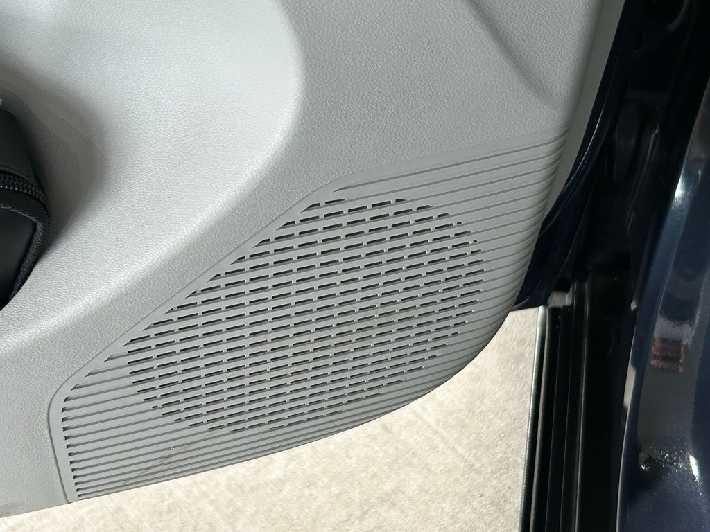 Used 2024 Denim Blue Pearl Hyundai SE image 19