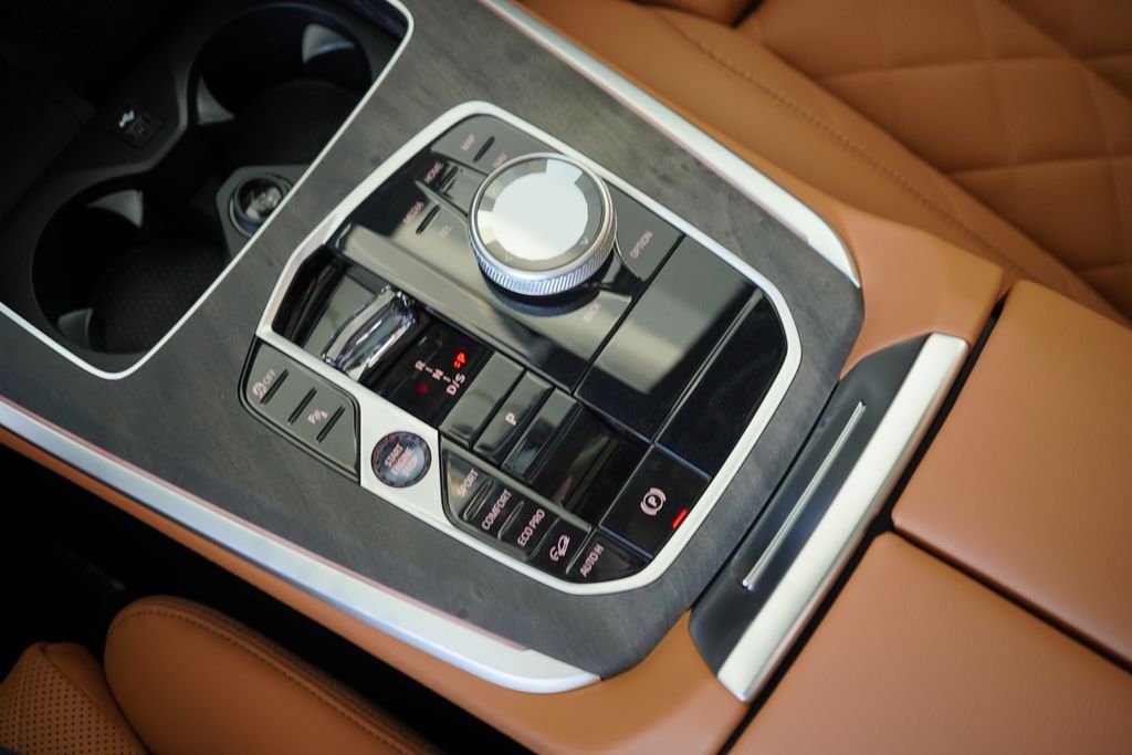 Thumbnail: 2026 BMW X5 - 18