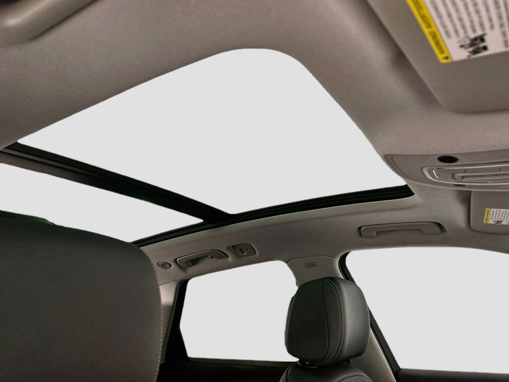 Thumbnail: 2023 Audi Q5 - 16