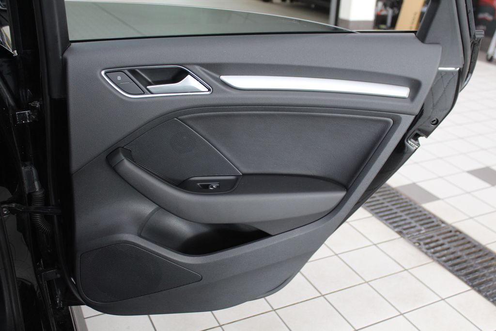 Thumbnail: 2016 Audi A3 - 30