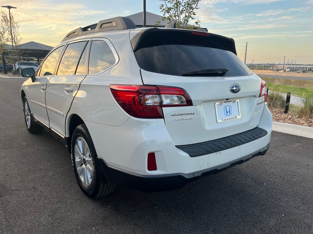 Thumbnail: 2016 Subaru Outback - 6
