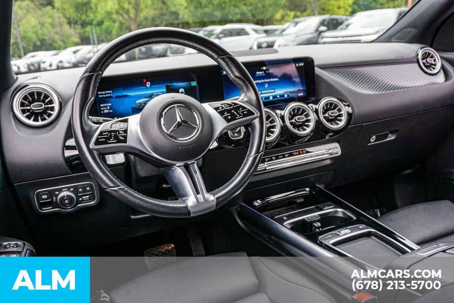Used 2025 Black Mercedes-Benz GLA 250 image 27