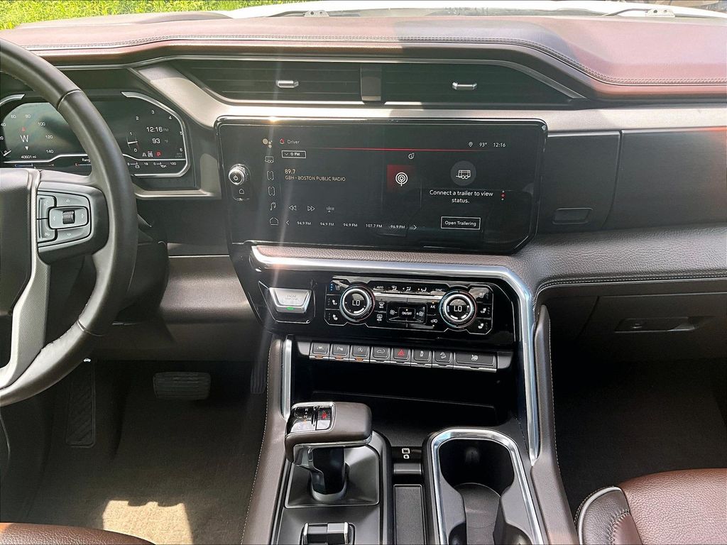 2024 GMC Sierra 1500 — photo 18