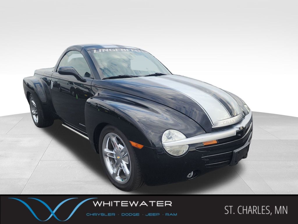 Smokin' Asphalt 2005 Chevrolet SSR LS RWD Convertible Rear-Wheel Drive 6-Speed Manual