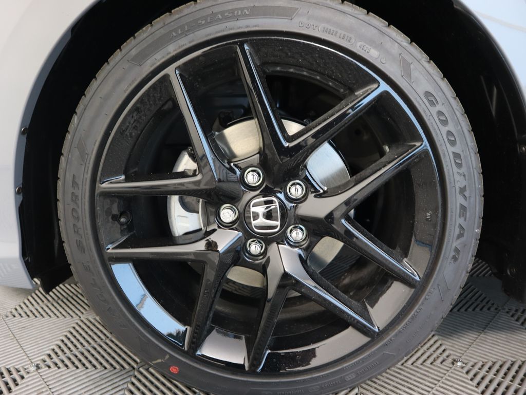 Thumbnail: 2026 Honda Civic - 31