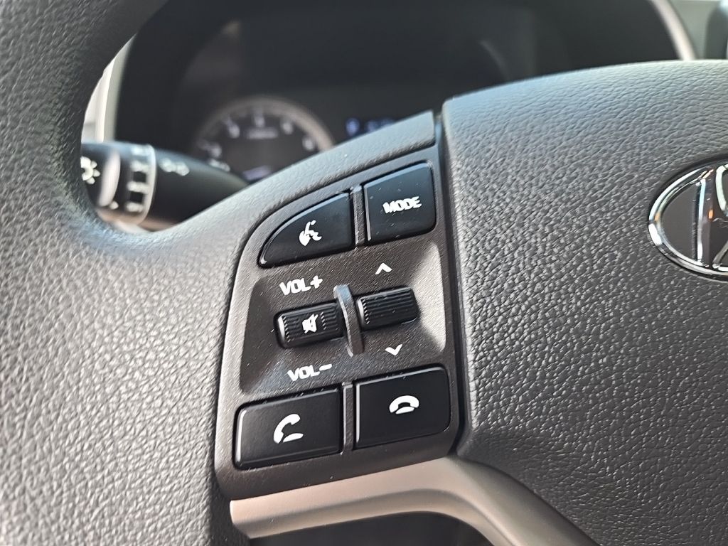 2020 Hyundai Tucson Value 32