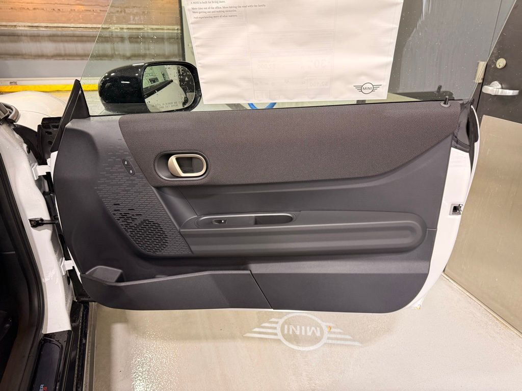 Thumbnail: 2026 MINI Cooper - 21