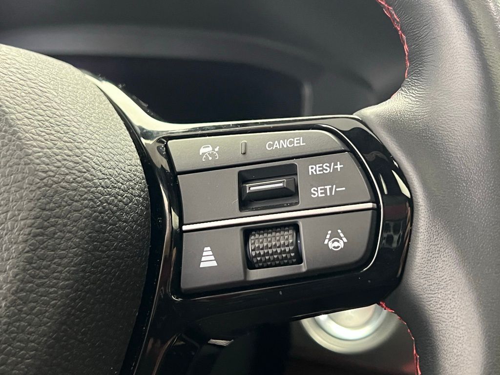 Thumbnail: 2023 Acura Integra - 18