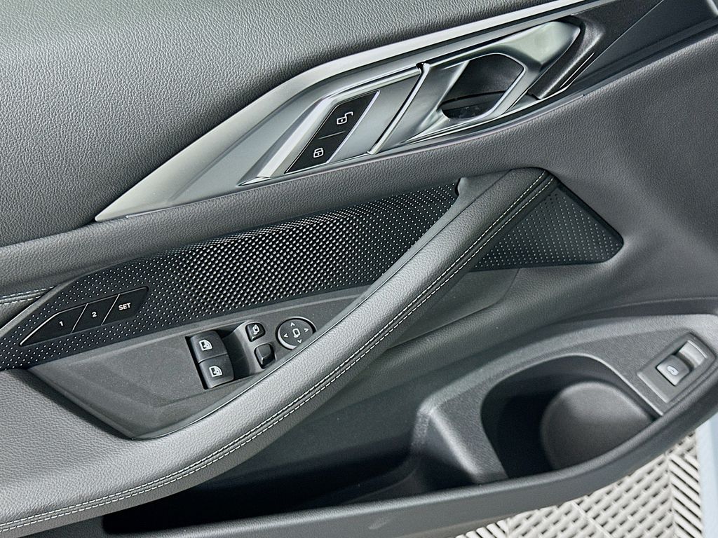 2025 BMW 4 Series 430i 19