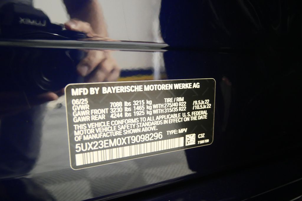 Thumbnail: 2026 BMW X7 - 28