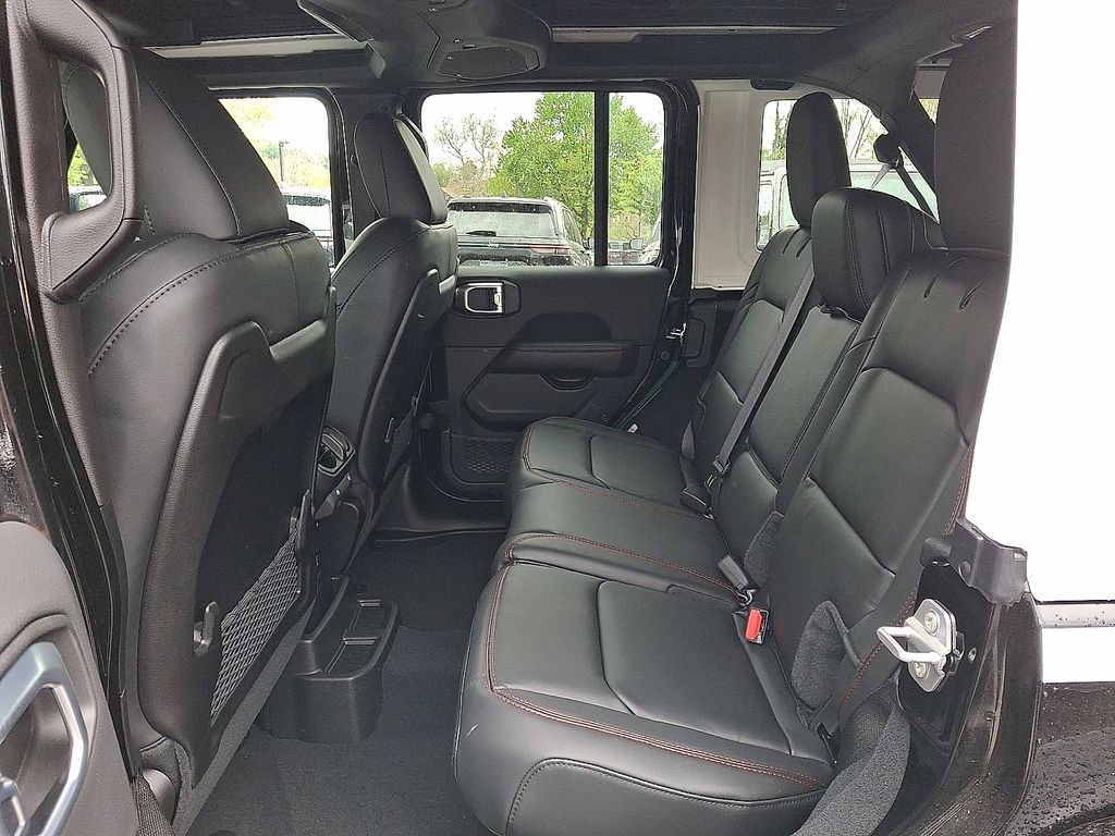 New 2026 Jeep Wrangler SUV
