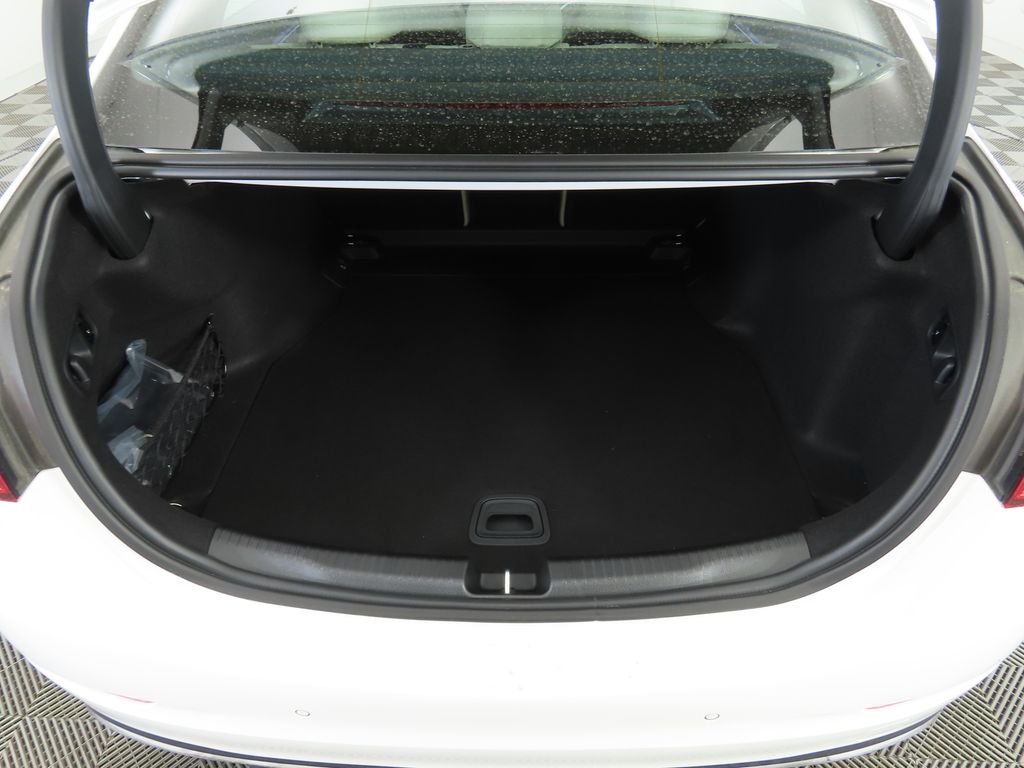 Thumbnail: 2025 Mercedes-Benz C-Class - 28